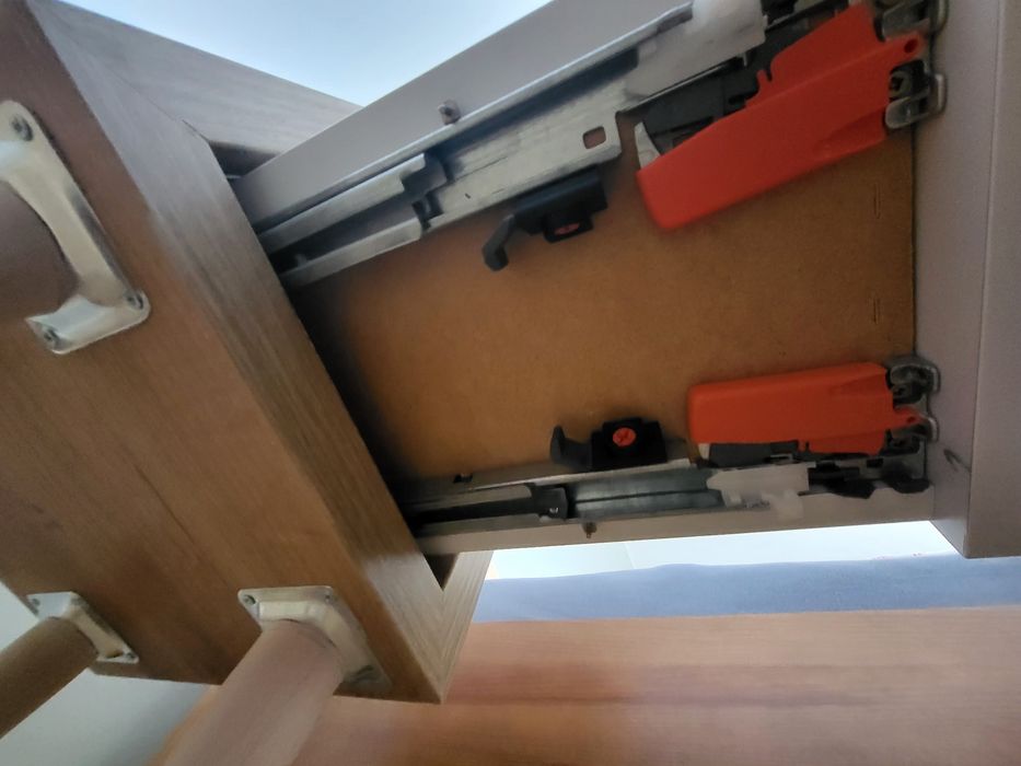 Nakastlik, szafka nocna