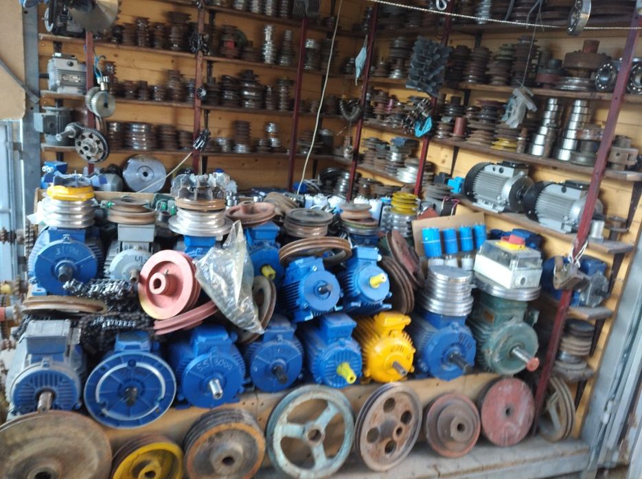 Електродвигуни ...