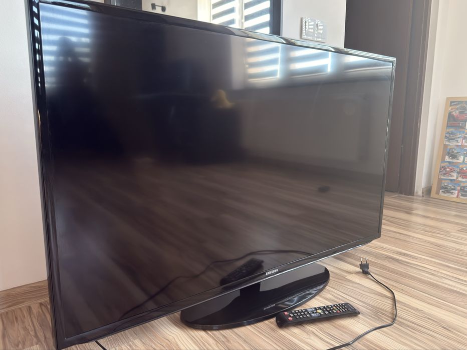 Samsung UE50H5303