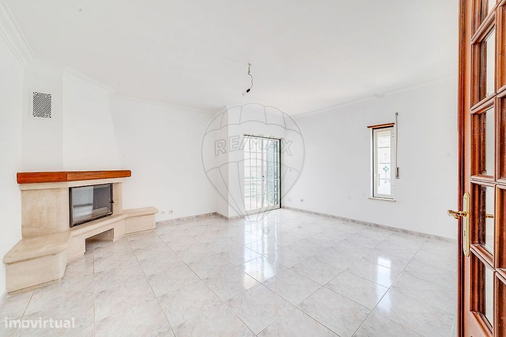 Apartamento T2 para arrendamento