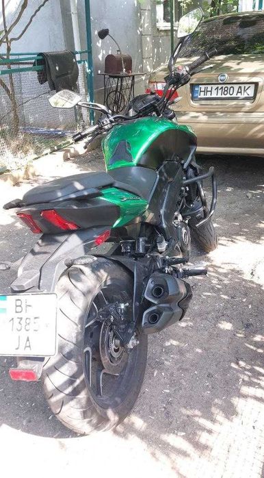 Bajaj Dominar 2022
