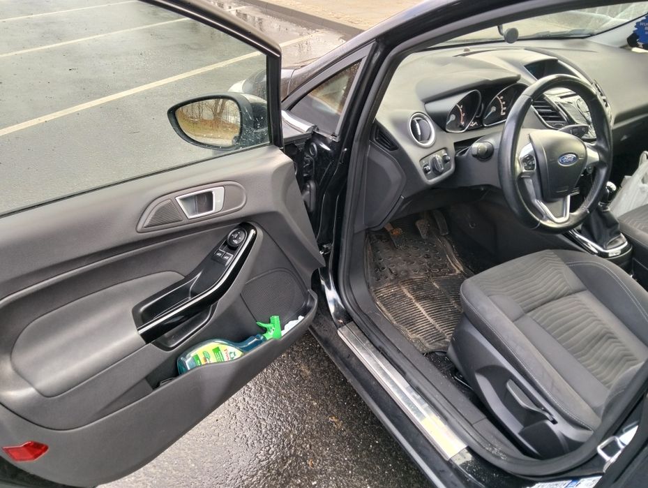 Piękna fiesta polifr  jak nowa! Polski salon  bogate wyposażenie  itd