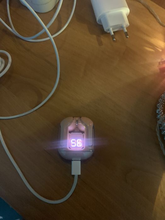 Бездротові навушники