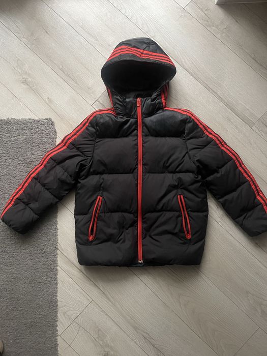 Куртка дитяча Adidas в гарному стані , 7-8 років