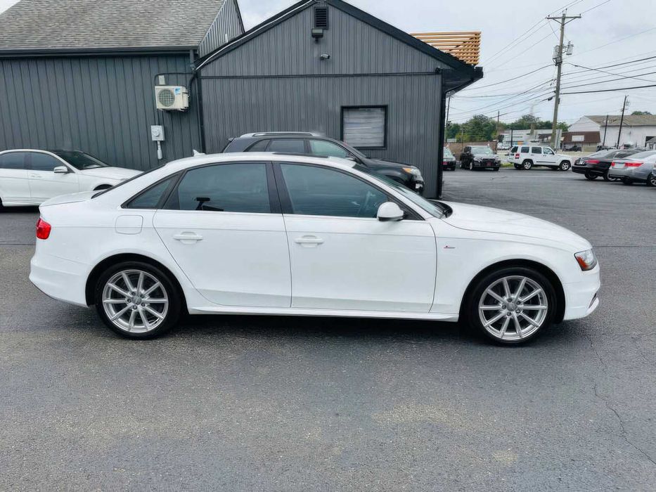 Audi A4      2015