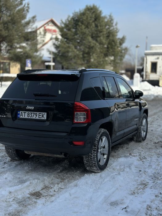 Продам Jeep Compass