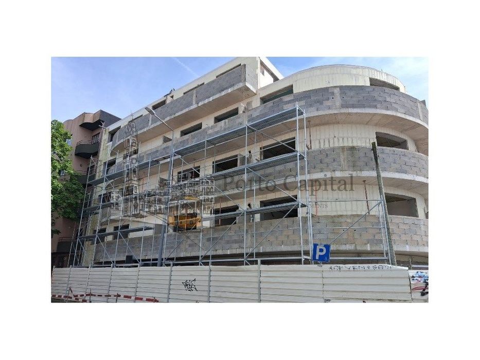 Excelente Apartamento T1, Na Senhora Da Hora Junto Ao Norte Shoping...