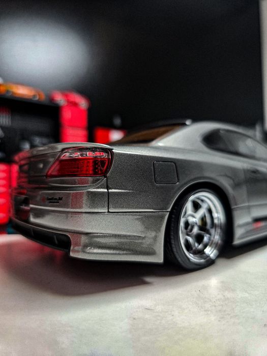Nissan silvia jdm ignition AutoArt GTapirit 1:18