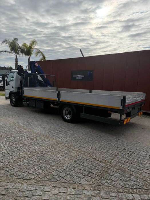 Isuzu 7.5T grua Pm 5.2cc
