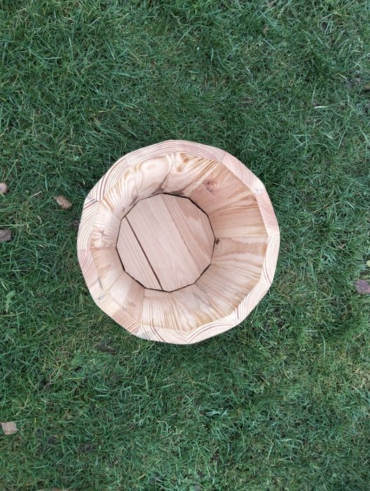 Doniczki drewniane rustykalne