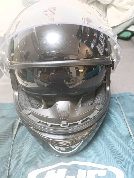 Kask motocyklowy z blendą HJC