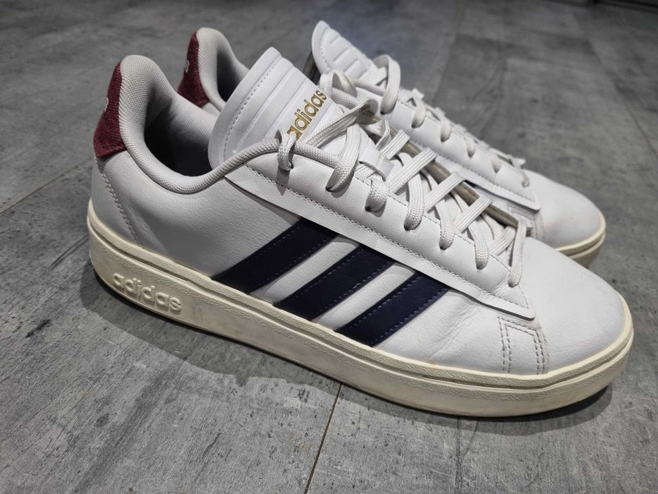 Buty rozmiar 44 Adidas Grand Court Alpha Shoes
