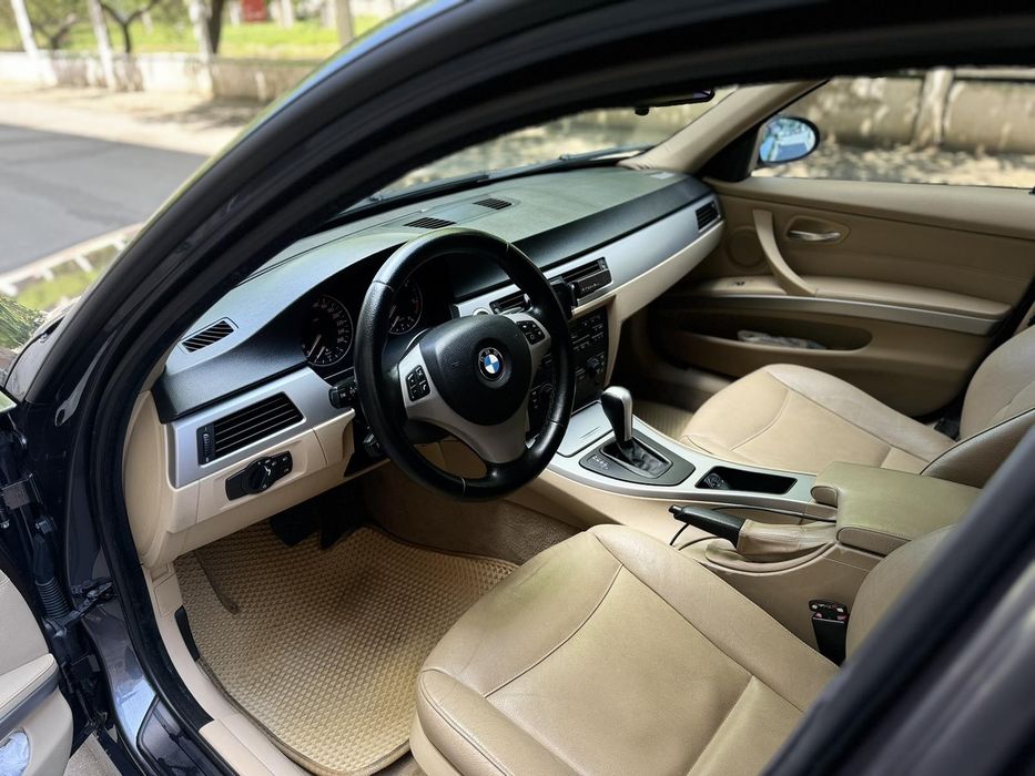 Продам bmw e90 2005