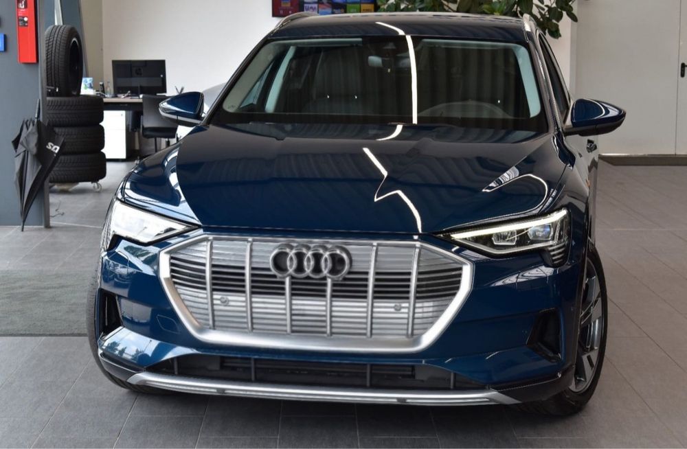 Audi E-Tron 50  Sportback