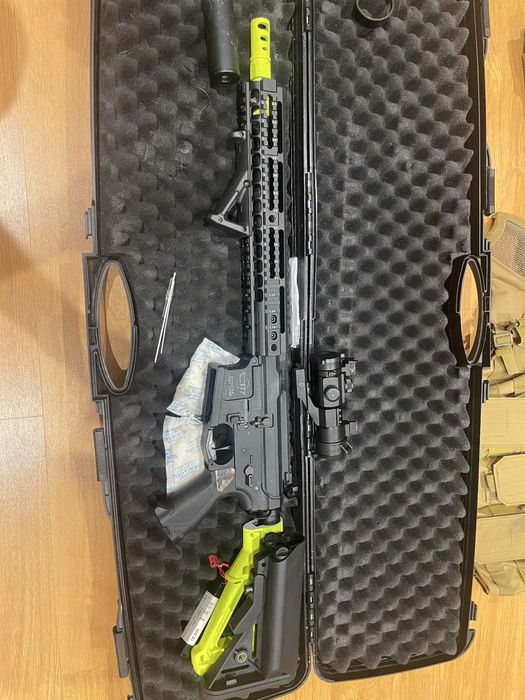 Airsoft G&G cm16 Raiders 2.0