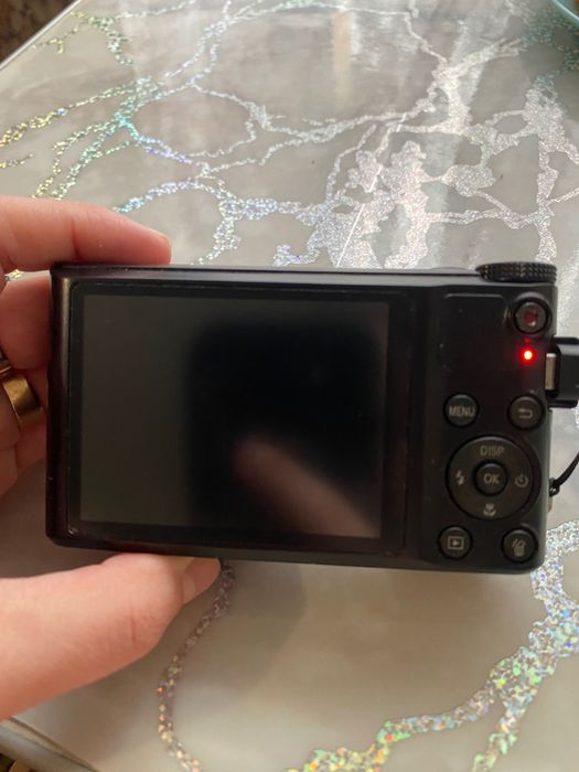 Цифровий фотоапарат Samsung WB150F