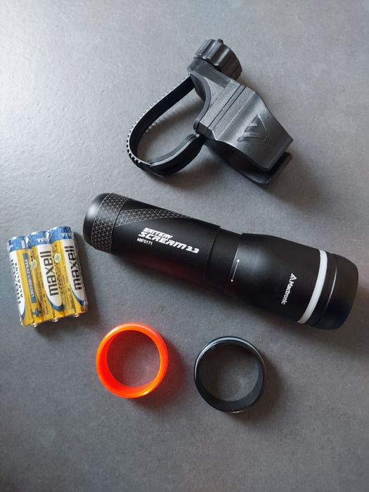 Oświetlenie 600 lumenów rowerowe przednie Mactronic Scream praca 13h