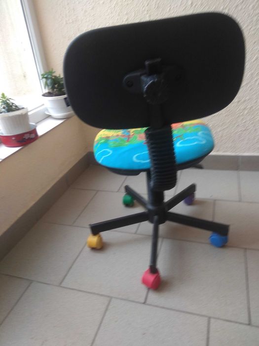 Крісло дитяче для дому