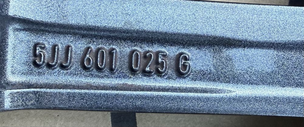 Oryginalne Felgi Skoda 17” 5x100 Rapid Fabia Scala Kamiq T-cross Taigo