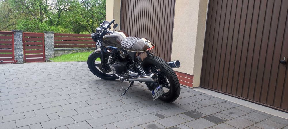 Honda cb 250/400 cafe racer
