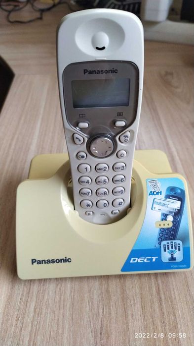 Стаціонарний Радіо-Телефон Panasonic  KX-TCD435UAW