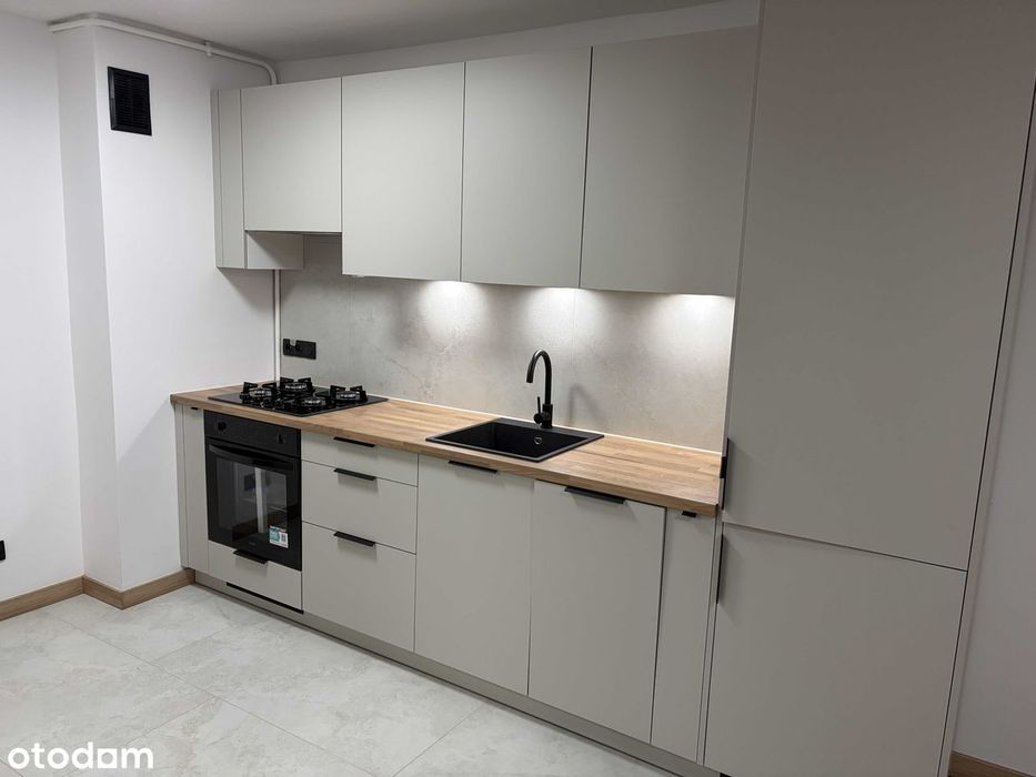 Sadyba: wyremontowane studio 27 m², 3 piętro, 2 windy, bez prowizji