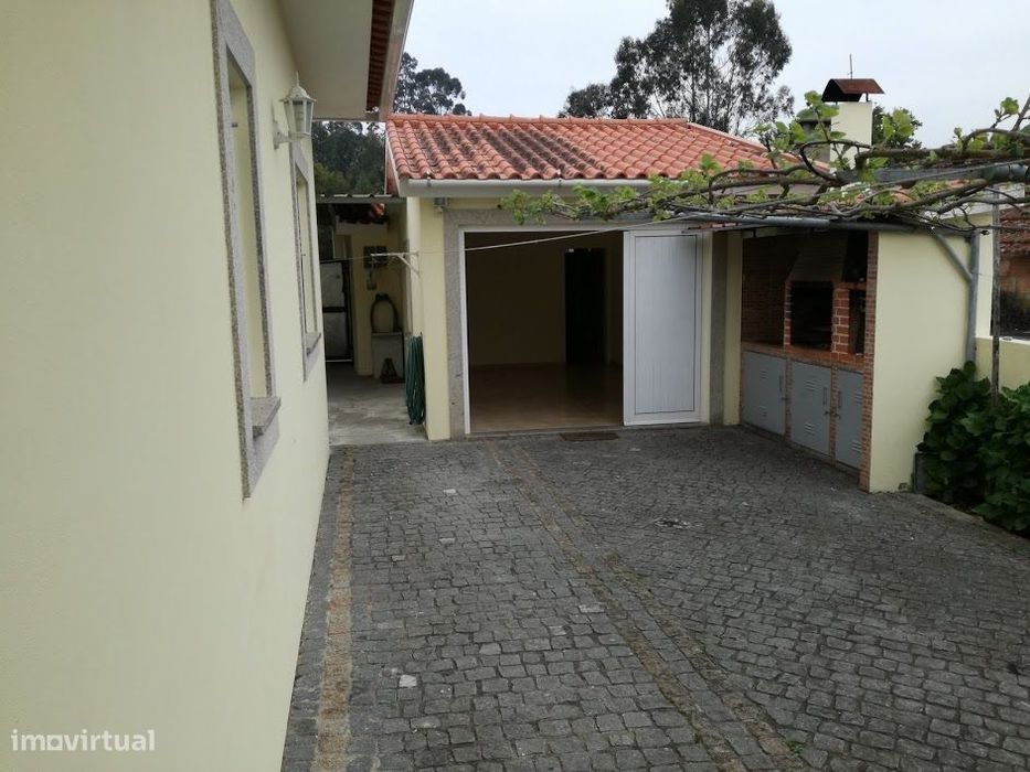 Moradia Isolada Térrea T3 com Jardim