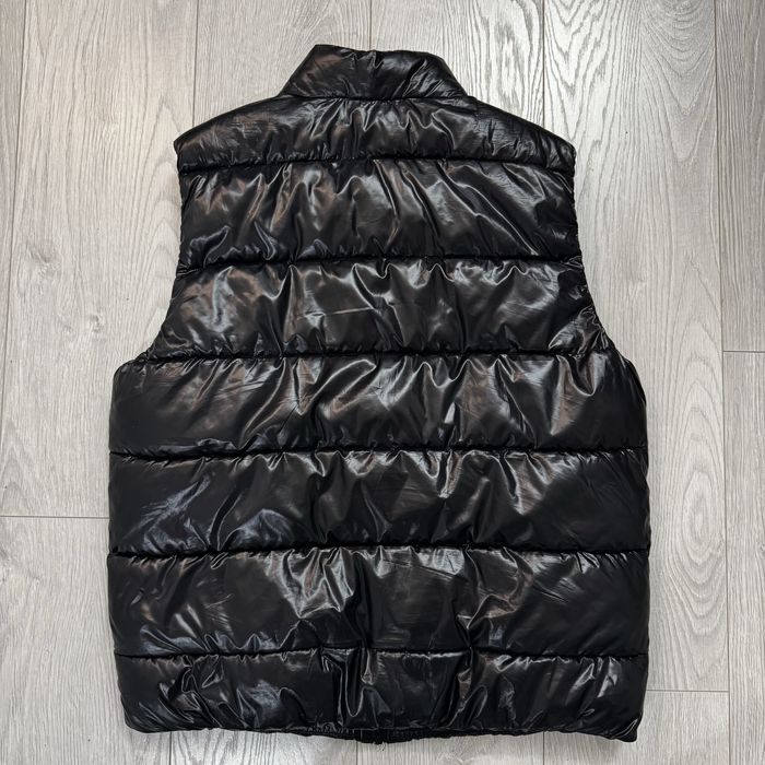 Жилет пуховий H&M в стилі Moncler