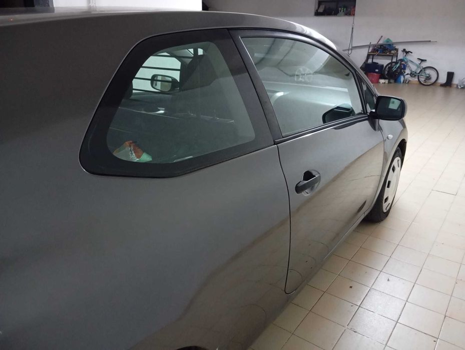 Toyota Auris Comercial 2007
