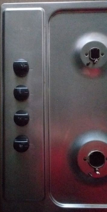 Placa para cozinhar alimentada a gás