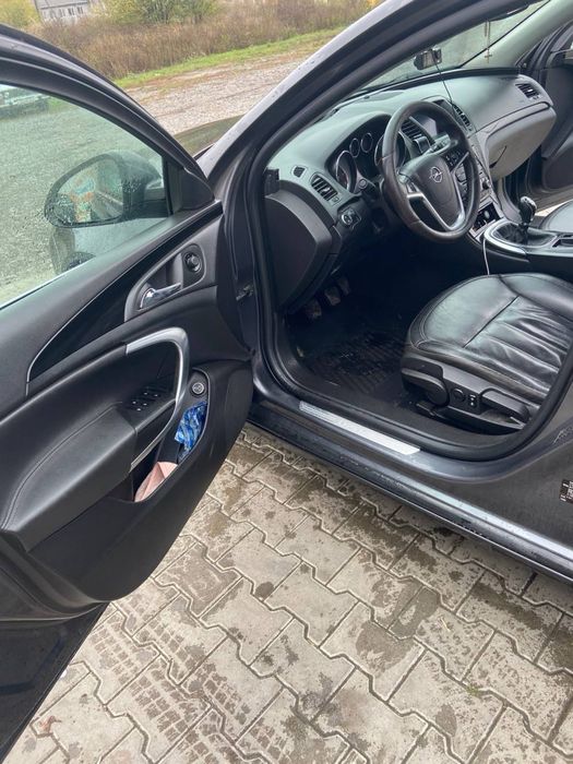 Продам Opel Insignia