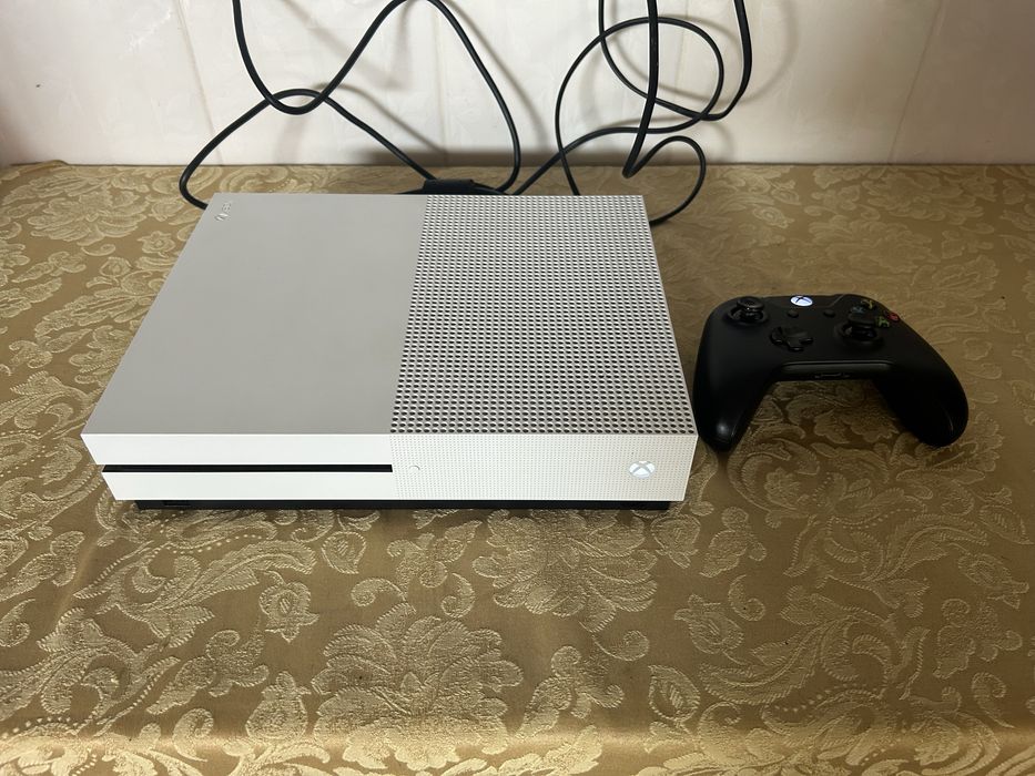 Xbox + Comando Extra – Excelente Estado