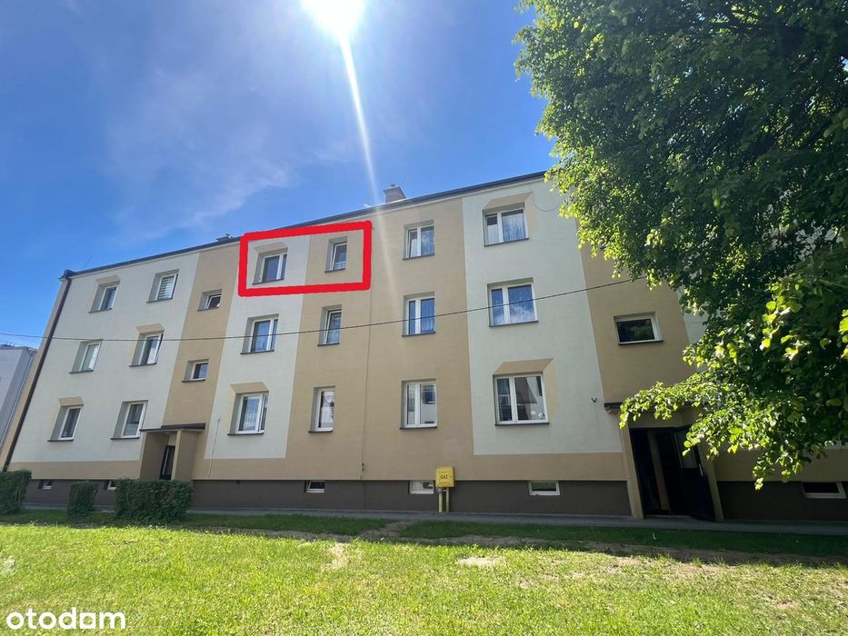 Przestronne M-3 w centrum Poręby, balkon