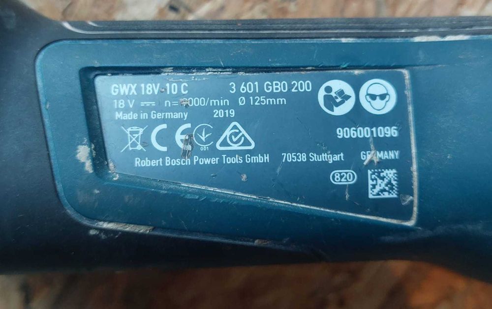 Szlifierka kątowa Bosch 18V Zestaw