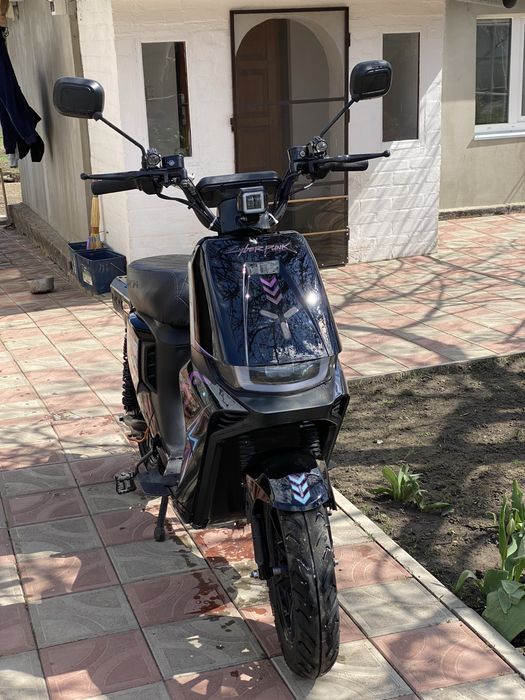 Електро скутер в доброму стані