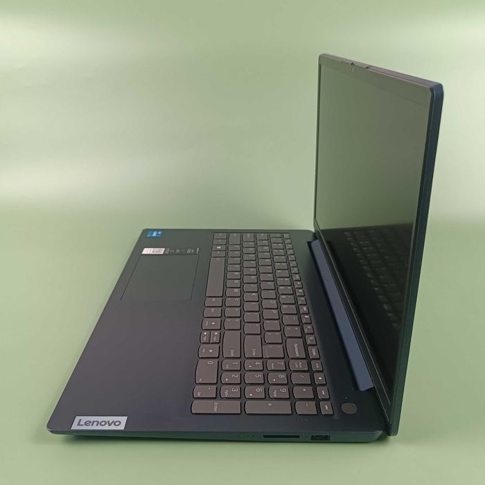 Lenovo IdeaPad 3 15IAU7 i3-1215U(6/8)/8Гб DDR4/NVMe 512Гб/15.6"/FHD TN/АКБ 4г+