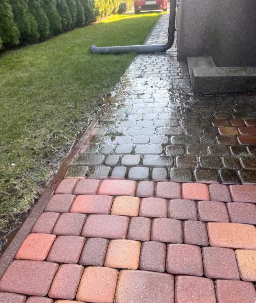 Malowanie i mycie dachów i elewacji . Mycie kostki brukowej