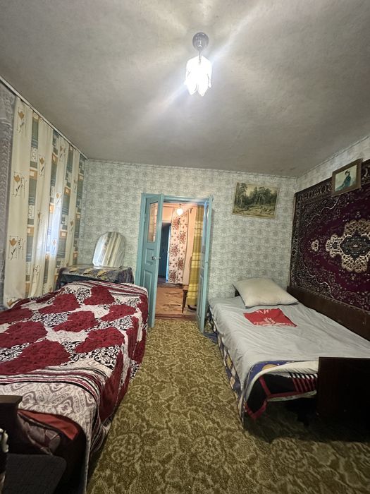 Продам будинок в селі Яблунівка