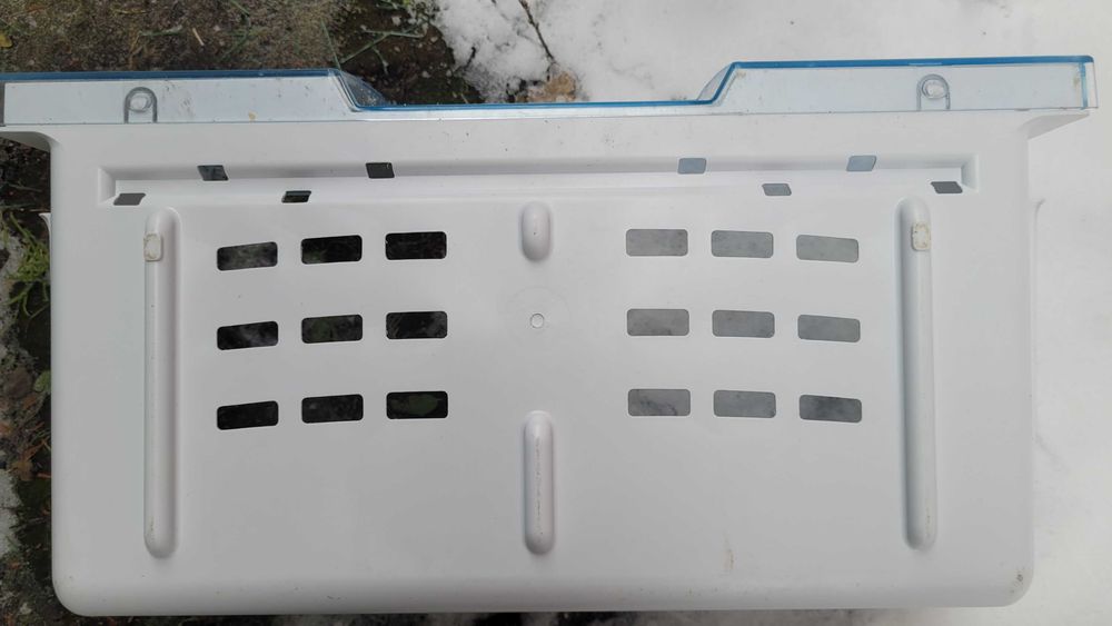Sprzedam 3 szuflady do lodówki beko