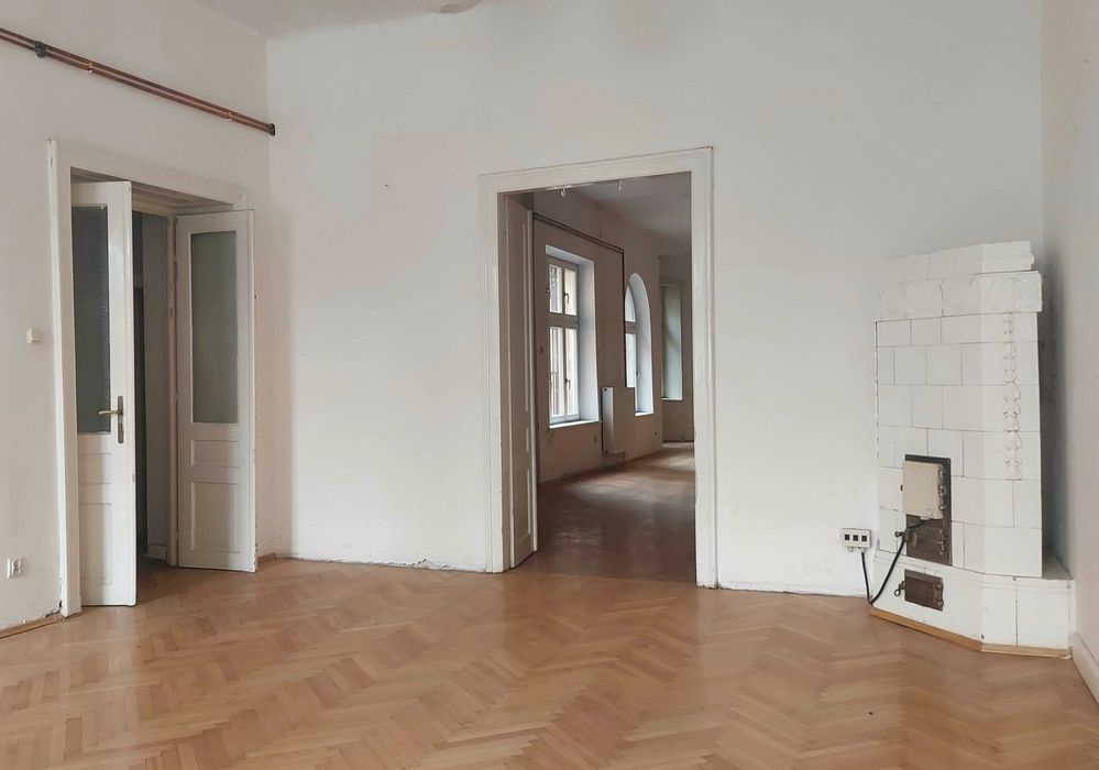 LOKAL 180 m2 - 4-5 pomieszczeń, zaplecze kuchenne i sanitarne CENTRUM