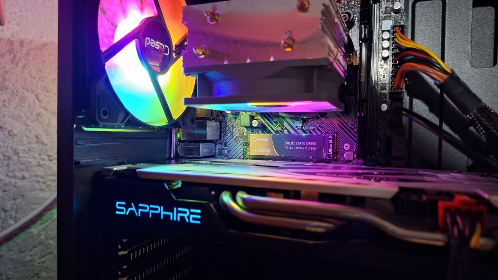 PC game i7 8r/16x 5.0GHz/RX 8GB Nitro+/16GB/1TB SSD Win11+akces gaming