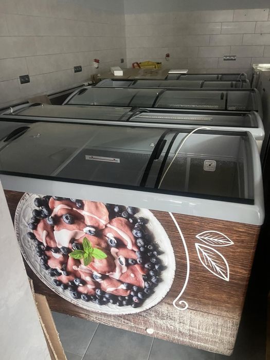 Продам морозильні камери вітрини