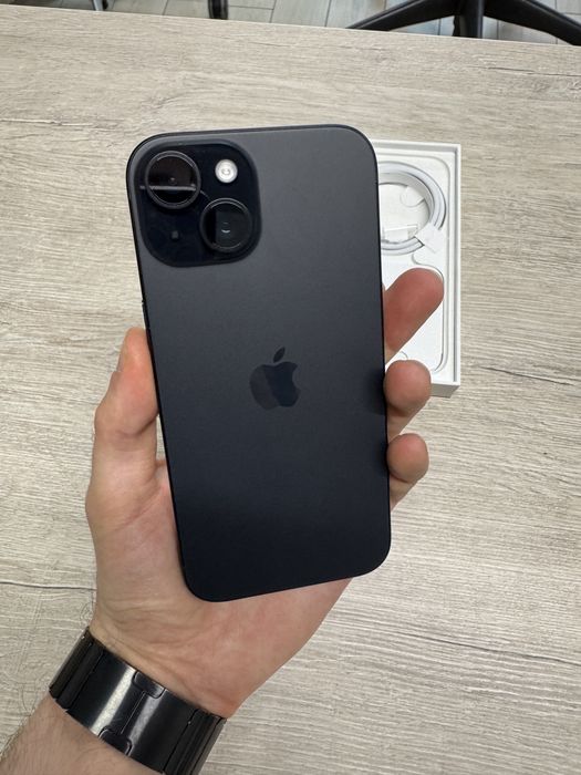 Новий Apple iPhone 15 128GB Black eSIM MDM