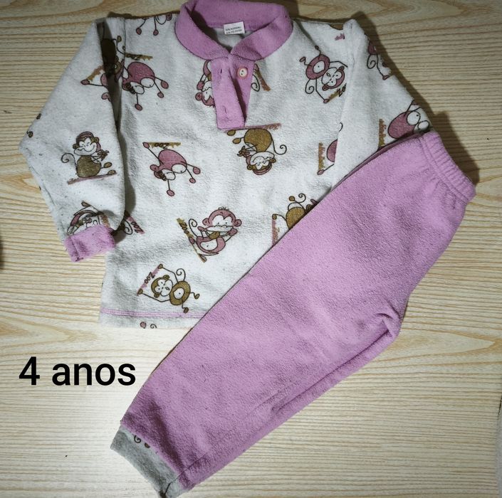 Roupa menina 4/5 anos