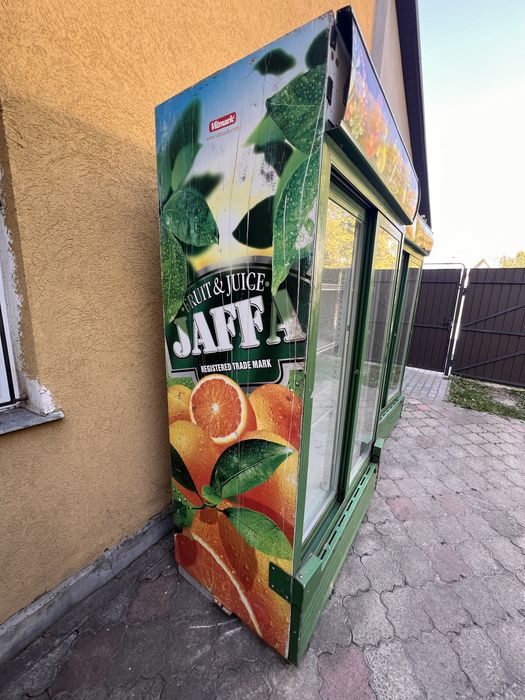 Холодильник-вітрина б/у для магазину чи  кафе