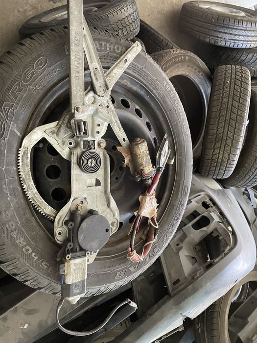 Мото стеклоподъемник BMW e34 5 series 520 525 530 інші мото