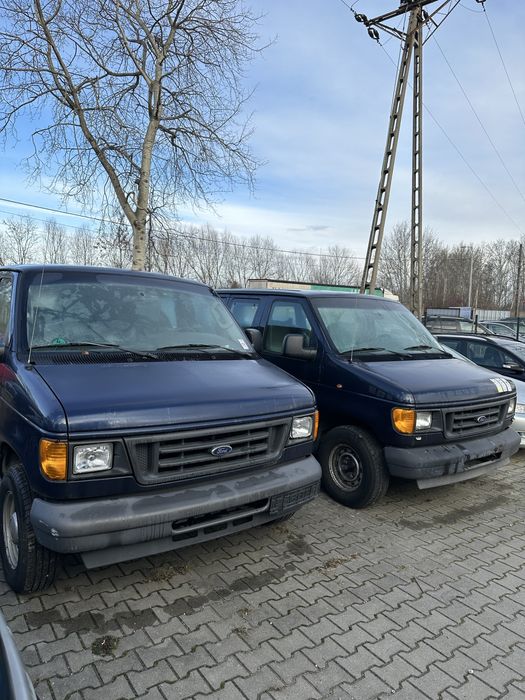 Ford E150 XLT Econoline 2 шт.