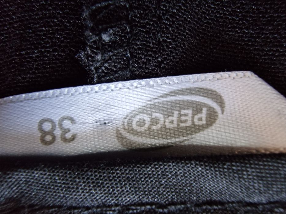 Spodnie elastyczne ze szwami Pepco 38