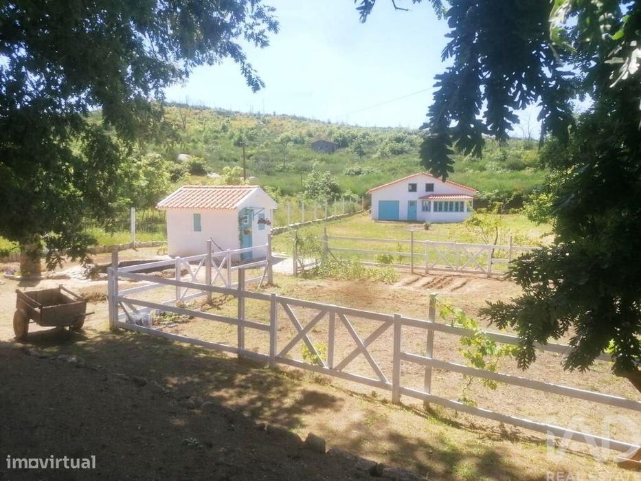 Terreno em Oliveira do Hospital e São Paio de Gramaços