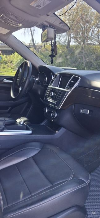 Mercedes Benz ML350